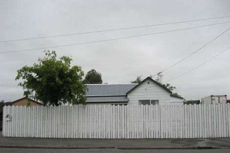 Photo of property in 123 Mcmurdo Street, Tinwald, Ashburton, 7700