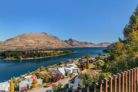 Photo of property in 11 Longwood Place, Queenstown, 9300