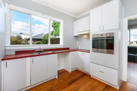 Photo of property in 31 Chelwood Street, Takaro, Palmerston North, 4412