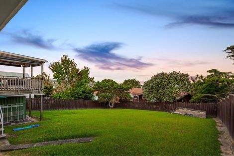 Photo of property in 12 Raelene Place, Massey, Auckland, 0614