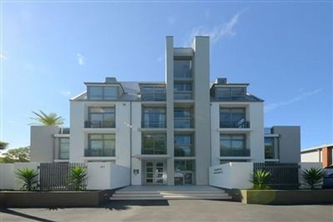 Photo of property in 22/41 Cambridge Terrace, Christchurch Central, Christchurch, 8013