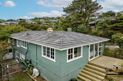 Photo of property in 14 Taupo Crescent, Plimmerton, Porirua, 5026