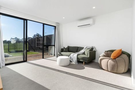 Photo of property in 9 Malaga Crescent, Harewood, Christchurch, 8051