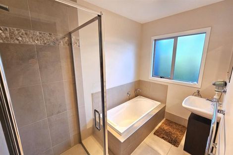 Photo of property in 143 The Fairway, Matarangi, Whitianga, 3592