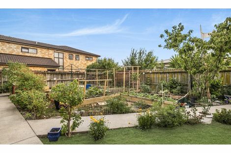 Photo of property in 13 Sunnyside Crescent, Papatoetoe, Auckland, 2025