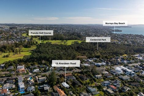Photo of property in 19 Aberdeen Road, Castor Bay, Auckland, 0620