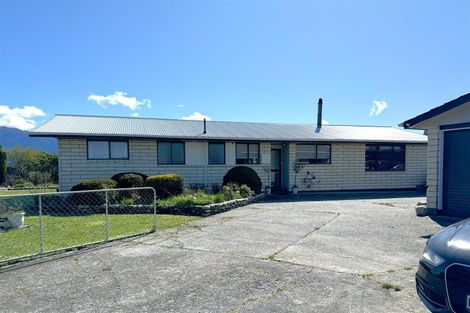 Photo of property in 10 Pukaki Avenue, Ngahere, Dobson, 7872