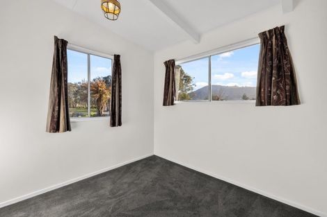 Photo of property in 97a Kawaha Point Road, Kawaha Point, Rotorua, 3010