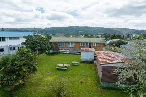 Photo of property in 17 Derrick Road, Kawakawa, 0210