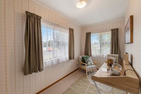 Photo of property in 25a Oriwa Street, Waikanae, 5036