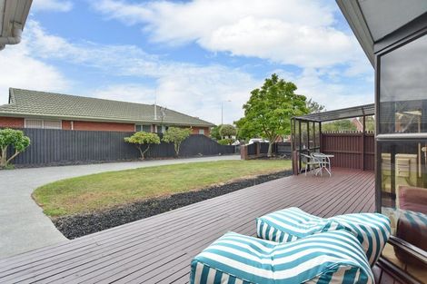 Photo of property in 31 Solomon Avenue, Redwood, Christchurch, 8051