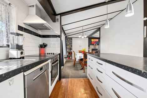 Photo of property in 309 Sunset Road, Sunnybrook, Rotorua, 3015