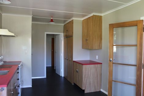 Photo of property in 30 Pitama Road, Awapuni, Palmerston North, 4412