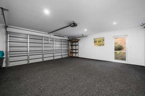 Photo of property in 8 Antigua Way, Grenada Village, Wellington, 6037