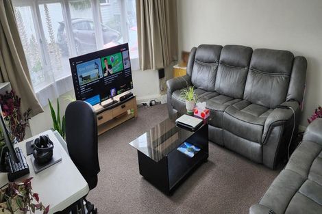 Photo of property in 4/9-9a Howard Street, Mount Cook, Wellington, 6021