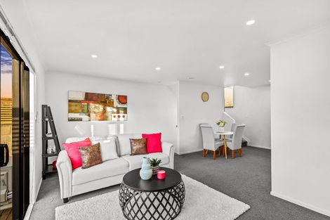 Photo of property in St Claire Village, 10/172 Mcleod Road, Te Atatu South, Auckland, 0610