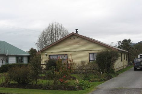 Photo of property in 38 Inverness Street, Dunollie, Runanga, 7803