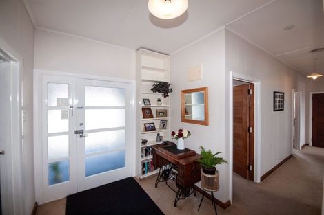 Photo of property in 10 Kipling Street, Johnsonville, Wellington, 6037