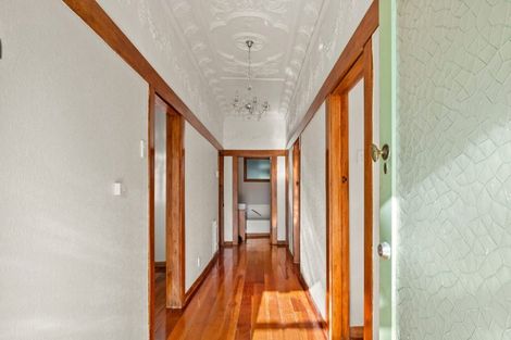 Photo of property in 7 Winifred Street, Napier South, Napier, 4110