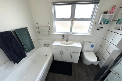 Photo of property in 1 Kipling Street, Roslyn, Palmerston North, 4414