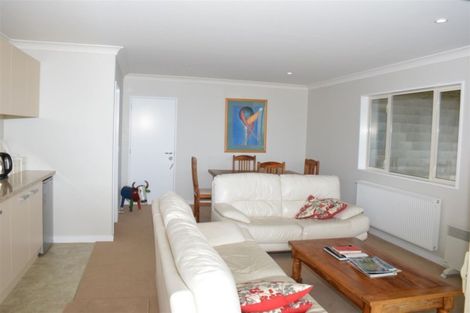 Photo of property in 135 Le Bons Bay Road, Le Bons Bay, Akaroa, 7583