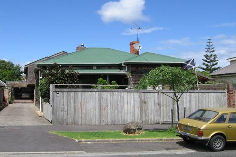 Photo of property in 29 Mozeley Avenue, Devonport, Auckland, 0624