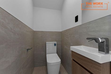 Photo of property in 92a Rangitoto Road, Papatoetoe, Auckland, 2025