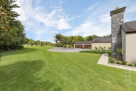 Photo of property in 832 Old North Road, Waimauku, 0882