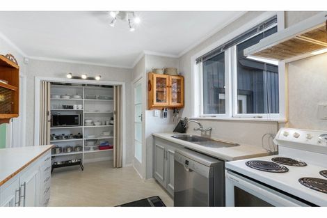 Photo of property in 44 Ebdentown Street, Ebdentown, Upper Hutt, 5018