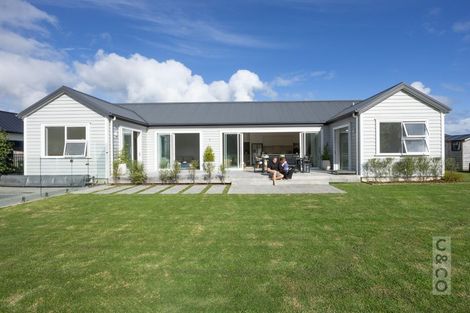 Photo of property in 44 Fruitlands Road, Kumeu, 0810