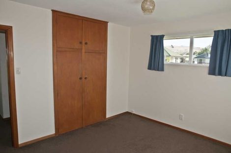 Photo of property in 8 Oban Place, Woolston, Christchurch, 8062