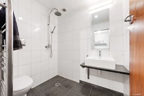 Photo of property in 52 Sturges Road, Henderson, Auckland, 0612