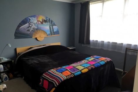 Photo of property in 80 Railway Street, Eltham, 4322