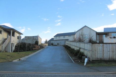 Photo of property in 43 Rob Roy Lane, Wanaka, 9305