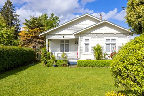 Photo of property in 16 River Road, Taumarunui, 3920