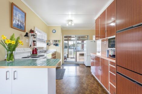 Photo of property in 19 Macville Road, Mount Maunganui, 3116