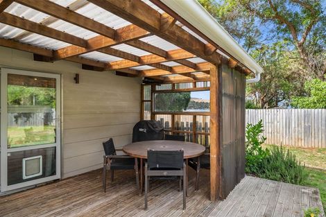 Photo of property in 6 Robinsons Bay Valley Road, Robinsons Bay, Akaroa, 7581