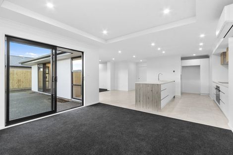 Photo of property in 10 Salkeld Place, Woodend, 7610