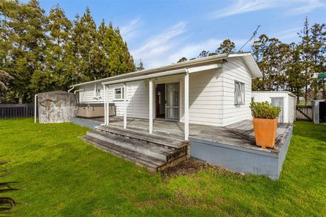 Photo of property in 278 Boord Crescent, Kumeu, 0891