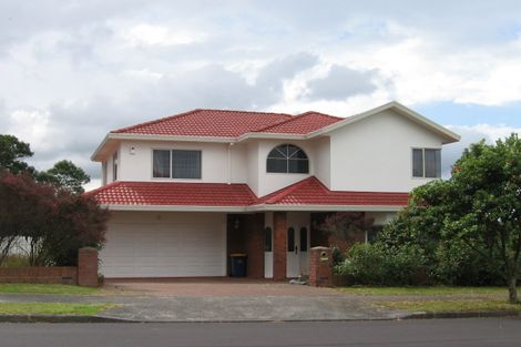 Photo of property in 10 Belvedere Court, West Harbour, Auckland, 0618