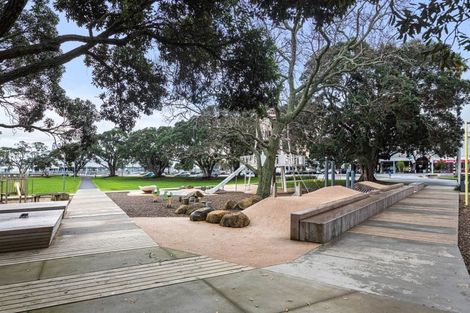 Photo of property in 20 Buchanan Street, Devonport, Auckland, 0624