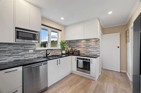 Photo of property in 29 Stackhouse Avenue, Bishopdale, Christchurch, 8053