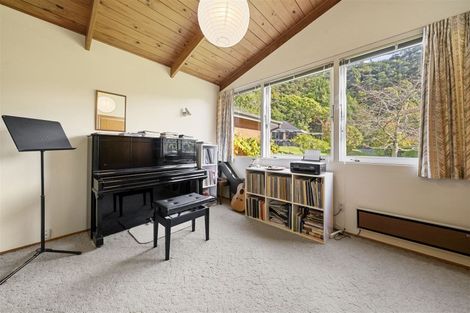 Photo of property in 130-132 Hine Road, Wainuiomata, Lower Hutt, 5014