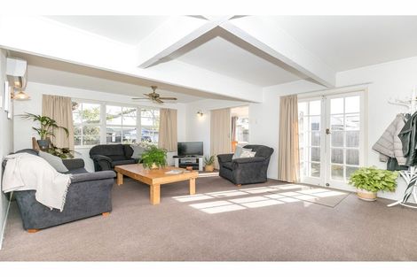 Photo of property in 1b Oak Avenue, Nawton, Hamilton, 3200