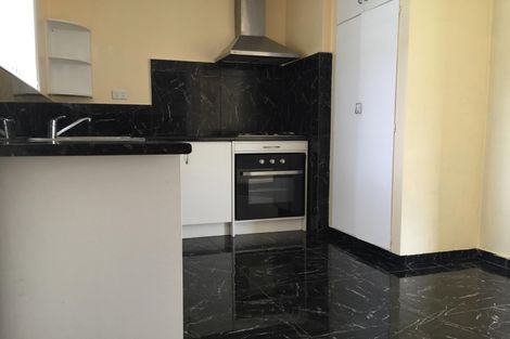 Photo of property in 1/4220 Great North Road, Glendene, Auckland, 0602