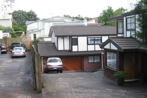 Photo of property in 6a Otahuri Crescent, Greenlane, Auckland, 1051