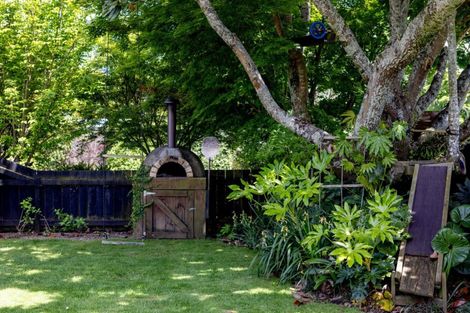 Photo of property in 69 Princes Street, Cambridge, 3434