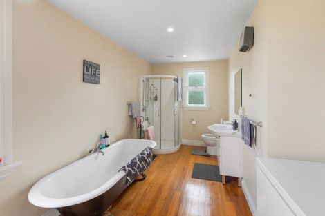 Photo of property in 36 Railway Esplanade, East Gore, Gore, 9710