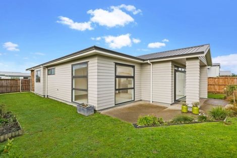 Photo of property in 24 Ara Kakara Avenue, Huapai, Kumeu, 0810