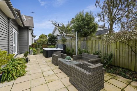 Photo of property in 12 Browns Road, St Albans, Christchurch, 8014